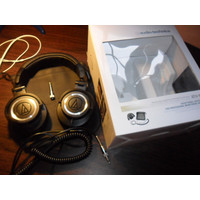 Наушники Audio-Technica ATH-M50x