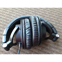 Наушники Audio-Technica ATH-M50x