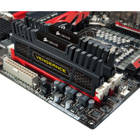 Оперативная память Corsair Vengeance Black 2x8GB DDR3 PC3-12800 KIT (CMZ16GX3M2A1600C9)