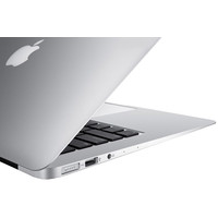 Ноутбук Apple MacBook Air 13&quot; 2014 год (MD760)