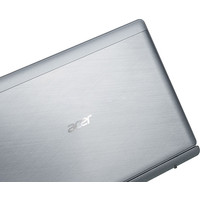 Планшет Acer Aspire Switch 11 SW5-111-12V4 32GB Dock (NT.L67ER.002) Планшет Acer Aspire Switch 11 SW5-111-12V4 32GB Dock (NT.L67ER.002)