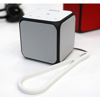 Портативная колонка Sony SRS-X11, цвет белый