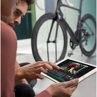 Планшет Apple iPad Pro 9.7 128GB LTE Gold (MLQ52)