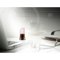 USB Flash A-Data Choice UC330 16GB (AUC330-16G-RBK)
