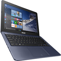 Ноутбук ASUS Eeebook E202SA-FD0013T