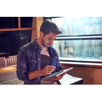 Ноутбук Lenovo Yoga 910-13IKB [80VF00GMPB] 16 Гб