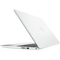 Ноутбук Dell Inspiron 15 5570-7854 16 Гб