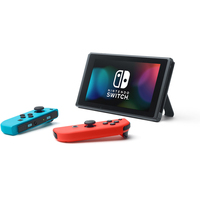 Игровая приставка Nintendo Switch (с красным и синим Joy-Con)