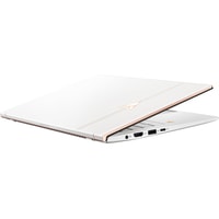 Ноутбук ASUS ZenBook 13 Edition 30 UX334FL-A4051T
