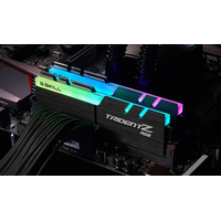 Оперативная память G.Skill Trident Z RGB 2x16GB DDR4 PC4-25600 F4-3200C14D-32GTZR