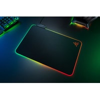 Коврик для мыши Razer Firefly V2