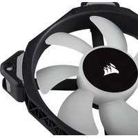 Вентилятор для корпуса Corsair ML120 Pro RGB