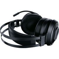 Наушники Razer Nari Essential