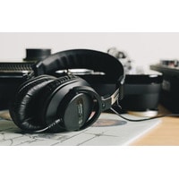Наушники Audio-Technica ATH-PRO5X (черный) Наушники Audio-Technica ATH-PRO5X (черный)