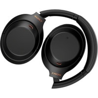 Наушники Sony WH-1000XM4 (черный)