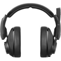 Наушники Sennheiser GSP 670