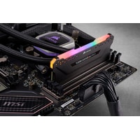Оперативная память Corsair Vengeance PRO RGB 16GB DDR4 PC4-28800 CMW16GX4M1Z3600C18
