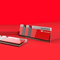 Оперативная память Thermaltake TOUGHRAM RGB 2x8GB DDR4 PC4-28800 RG25D408GX2-3600C18A