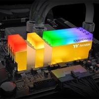 Оперативная память Thermaltake TOUGHRAM RGB 2x8GB DDR4 PC4-28800 RG26D408GX2-3600C18A