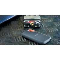 Внешний накопитель SanDisk Extreme V2 SDSSDE61-500G-G25 500GB