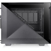 Корпус Thermaltake Divider 200 TG CA-1V1-00S1WN-00