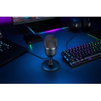 Микрофон Razer Seiren Mini