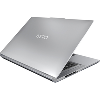 Игровой ноутбук Gigabyte Aero 16 KE5 KE5-72RU934JQ 32 Гб