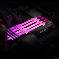 Оперативная память Kingston FURY Beast RGB 2x8ГБ DDR4 3733 МГц KF437C19BB2AK2/16