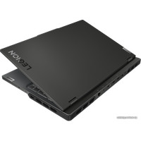 Игровой ноутбук Lenovo Legion Pro 5 16IRX8 82WK00M7US