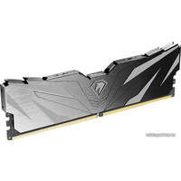 Оперативная память Netac Shadow II 16ГБ DDR5 5600 МГц NTSWD5P56SP-16K