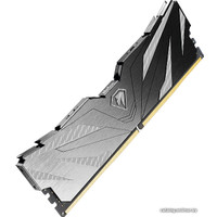 Оперативная память Netac Shadow II 16ГБ DDR5 5600 МГц NTSWD5P56SP-16K