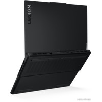 Игровой ноутбук Lenovo Legion Pro 7 16IRX8H 83DE004HRK