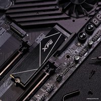 SSD ADATA XPG GAMMIX S70 Blade 8TB AGAMMIXS70B-8000G-CS