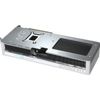 Видеокарта Gigabyte GeForce RTX 5070 Aero OC 12G GV-N5070AERO OC-12GD