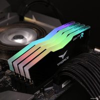 Оперативная память Team T-Force Delta RGB 2x8GB DDR4 PC4-28800 TF3D416G3600HC18JDC01
